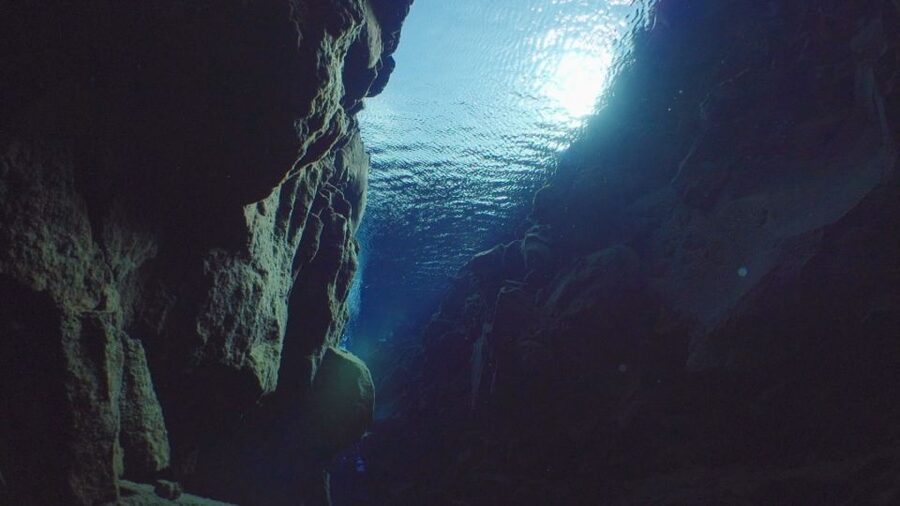 Silfra: Diving Between Tectonic Plates - Why Silfra is a once-in-a-lifetime kind of geology