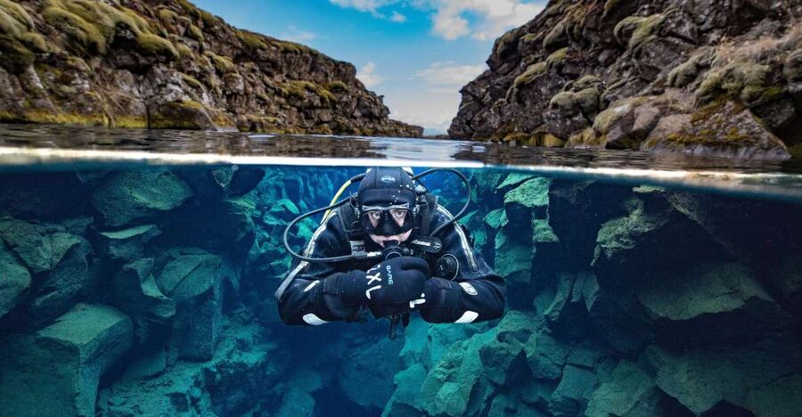 Silfra: Diving Between Tectonic Plates - The schedule, timing, and what it really feels like in 3 to 5 hours