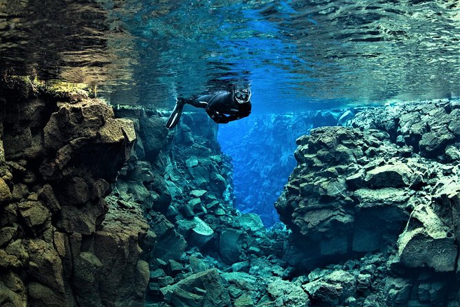 Silfra Fissure Snorkeling From Reykjavík - Free Underwater Photos - Why Silfra snorkeling feels different from every other Iceland water activity