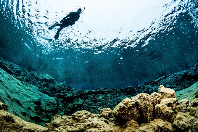 Silfra: Hot and Cold Snorkeling and Spa Tour - Self Drive - What the hot and cold effect feels like when you switch to Laugarvatn Fontana