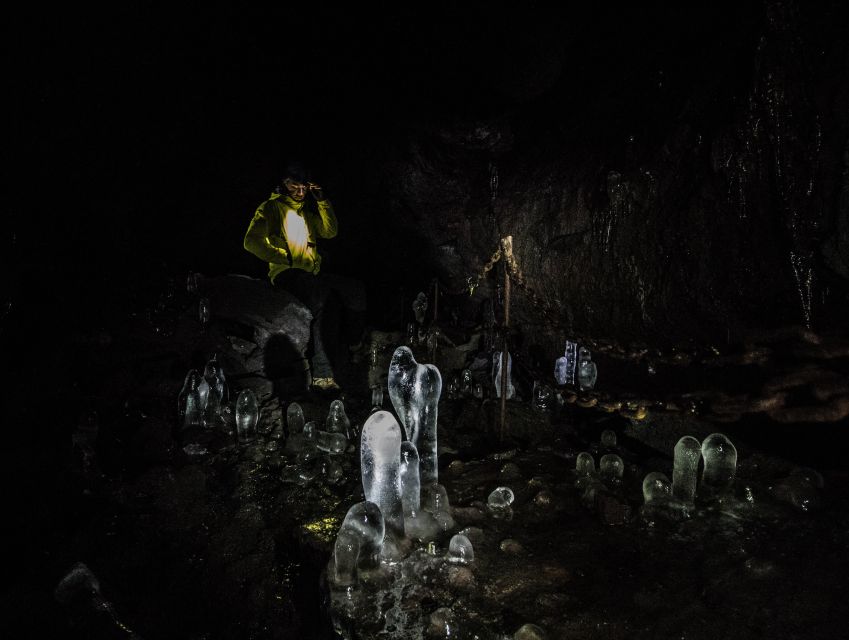Silfra: Leidarendi Lava Caving & Snorkeling Tour with Photos - Why Silfra and Leiðarendi are such a strong combo day in Iceland