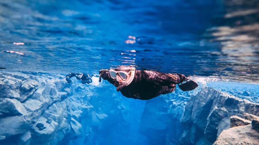 Silfra: Snorkeling Tour Between Tectonic Plates - Practical tips that make Silfra much easier