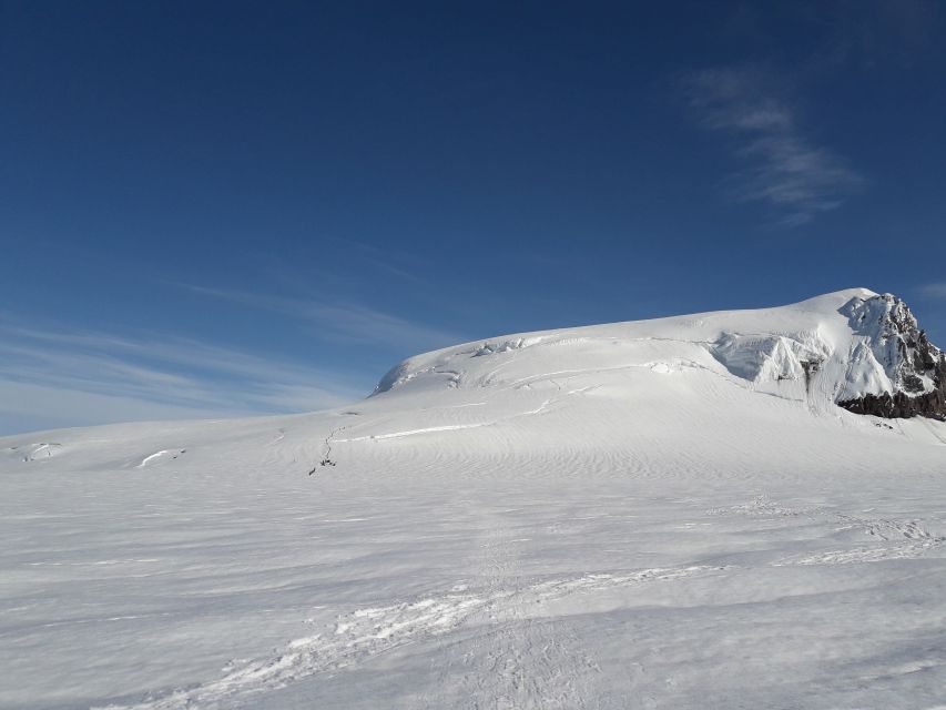 Skaftafell: Hvannadalshnjúkur Glacier Guided Hike - The pacing game: start early, summit by 1:00 PM