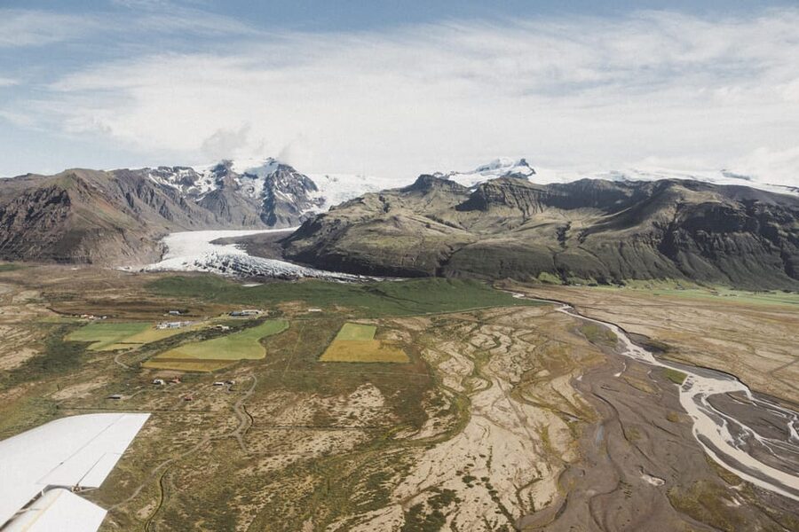 Skaftafell Nature Reserve: Highlights Scenic Airplane Tour - Where Green Hills and Forests Show Up Between Ice Views