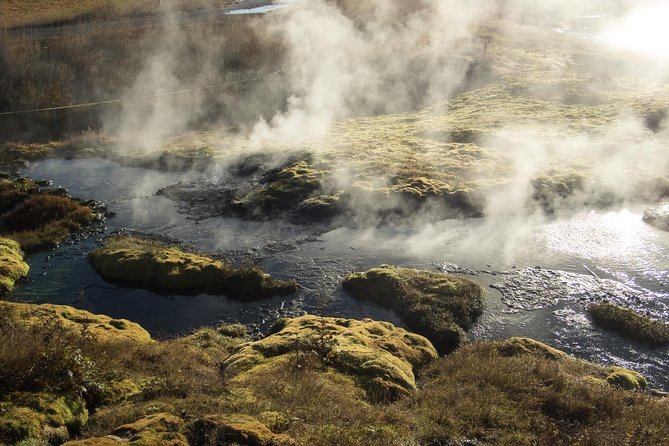 Skip the Line: Secret Lagoon Entrance Ticket - The soak plan: 38 to 39°C water and temperature hopping