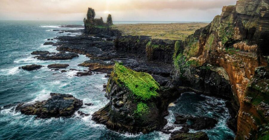 Snaefellsnes Peninsula and Kirkjufell Small-Group Tour - Snæfellsnes in one day: why this peninsula feels special