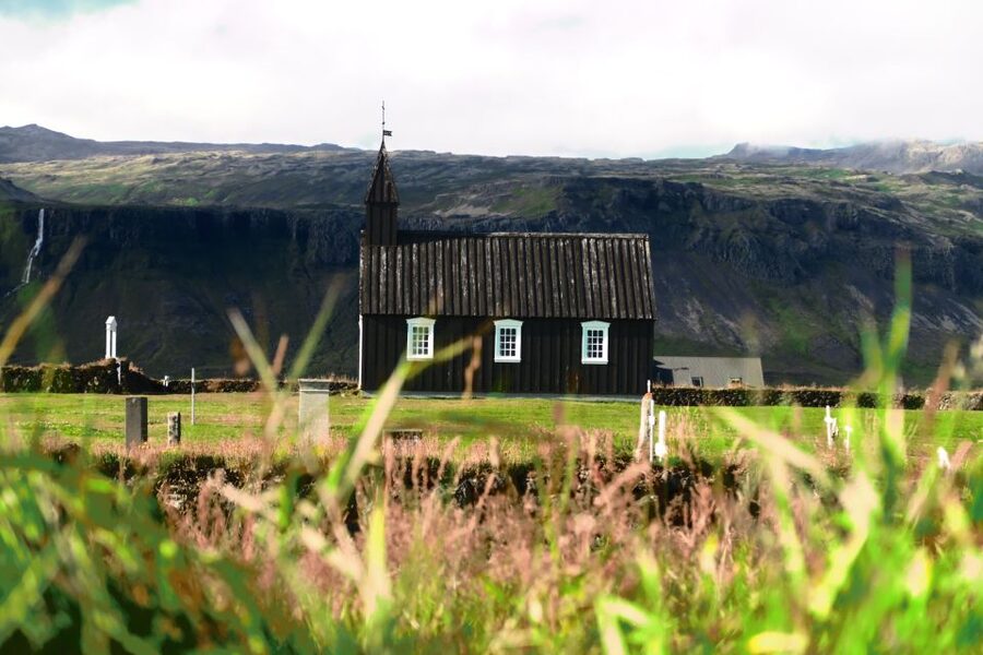 Snæfellsnes: Small-Group Hidden Treasures of The West Tour - Lóndrangar: 75-meter basalt giants and puffin odds