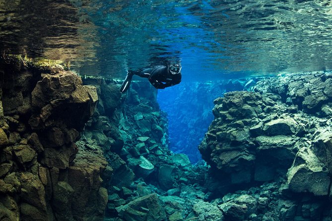 Snorkel the Silfra Fissure-Meet on Location (Free Photos & Cocoa) - Snorkeling the Silfra Fissure: tectonic plates under your snorkel