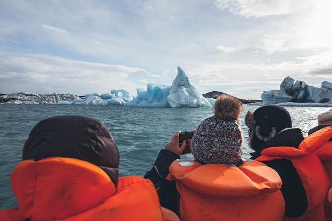 South Coast, Diamond Beach and Glacier Lagoon Day Tour - Jökulsárlón Glacier Lagoon and Diamond Beach: the main event