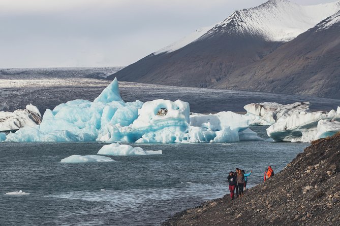 South Coast, Diamond Beach and Glacier Lagoon Day Tour - What you will see between the glacier stops: Skaftafell, volcanic desert, and volcano talk