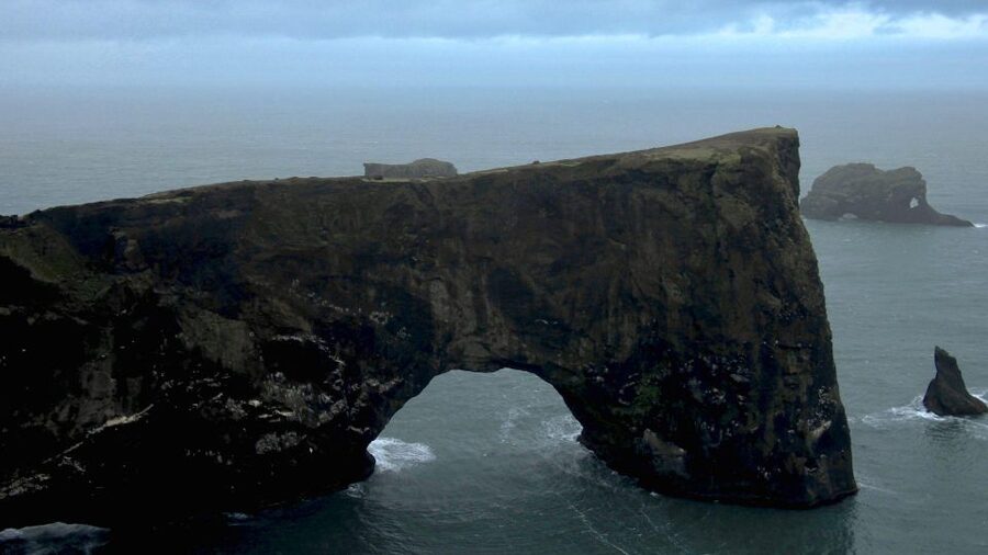 South Coast of Iceland. Black beach, glaсier, waterfalls... - Gljúfrabúi waterfall: the gorge stop that feels like a secret