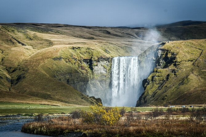 South Coast, Waterfalls and Black Sand Beach (Small Group Tour) - Why this feels like a real south coast day, not a cattle-call