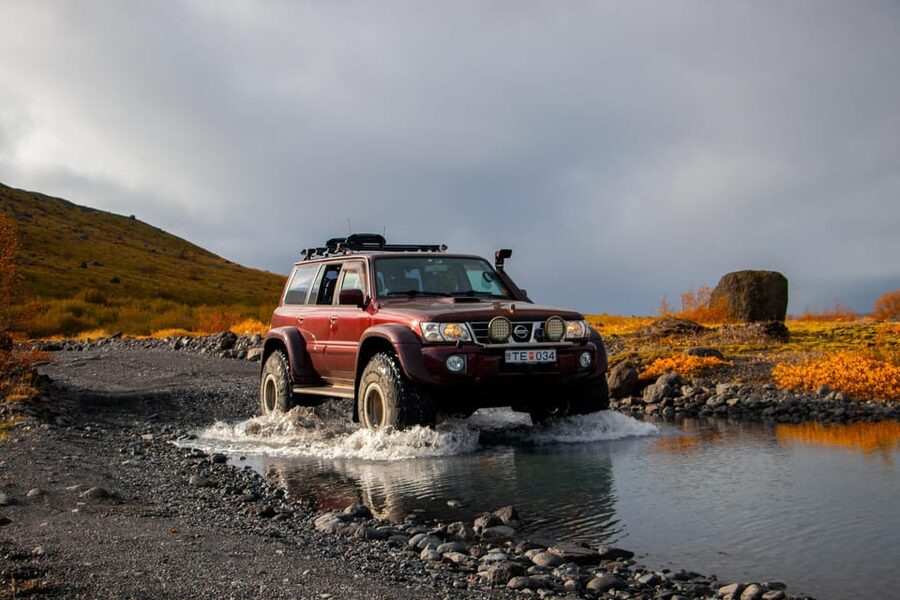 Super Jeep Private tour in Þórsmörk - Price and value: how $1,500 per group works in practice