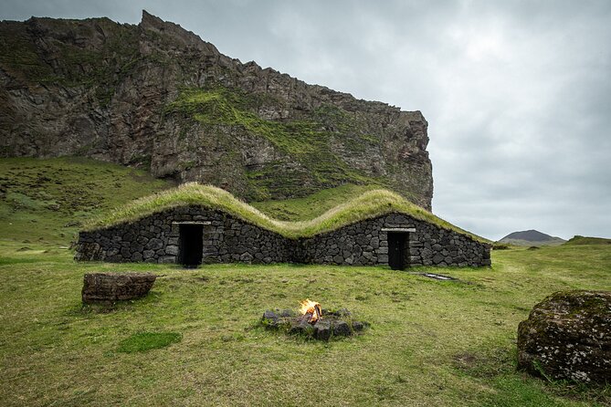The Best of Vestmannaeyjar with Ebbi - Elephant Rock and Storhofdi, the Windiest Place in Europe