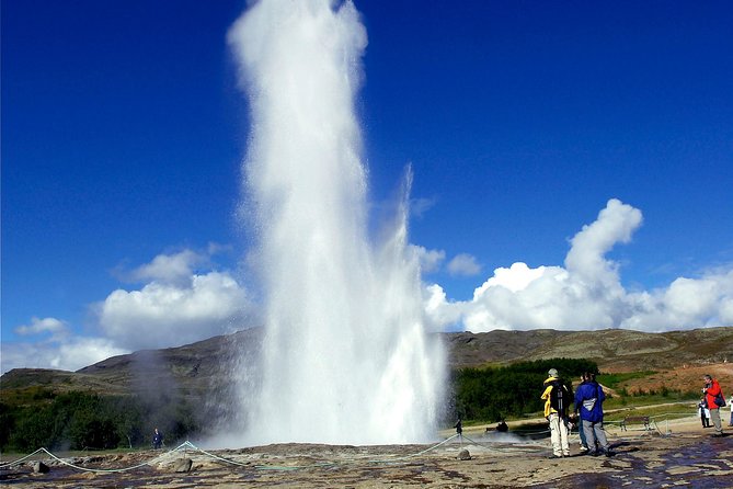 The Golden Circle Guided Bus Tour from Reykjavik - Pickup, Cruise Terminal Connections, and How to Avoid Stress