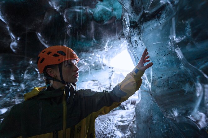 The Original Ice Cave Tour in Jökulsárlón Glacier Lagoon - Guides, Safety Gear, and the Small-Group Advantage