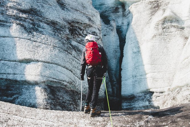 Vatnajökull Glacier Walk from Hali - What to wear and what you can rent in Höfn