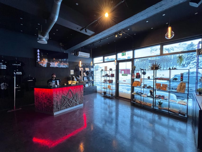 Vik: LAVA SHOW - Immersive Experience Entry Ticket - How hot will it be, and what should you wear